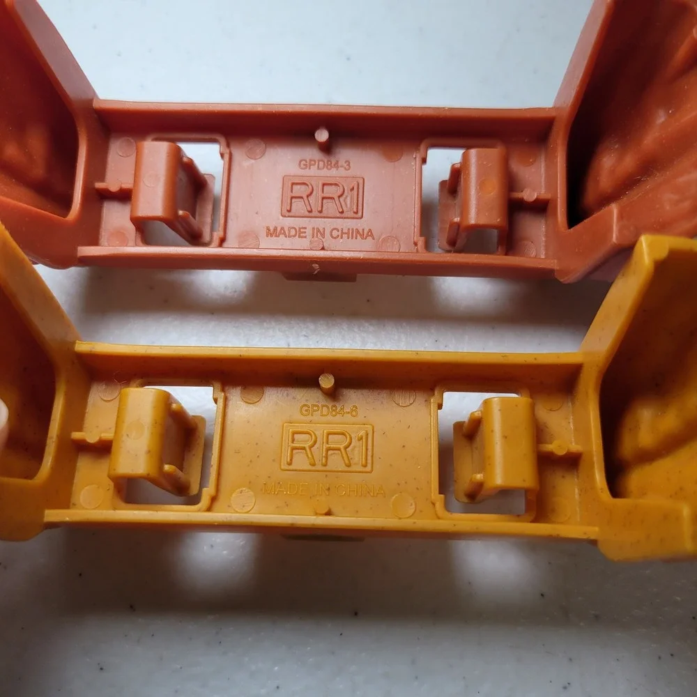 Thomas‎ Train Track Replacement Riser GPD84 RR1 Orange Brown Lot of 4